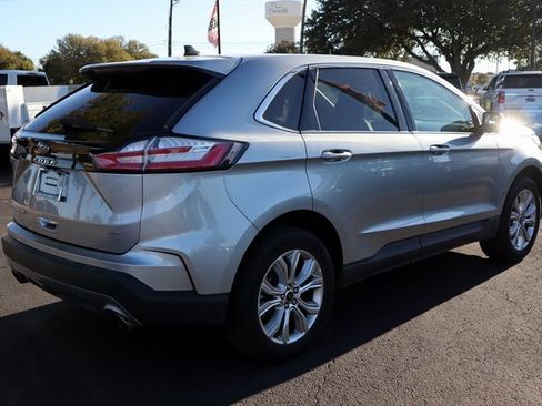 Used 2024 Ford Edge Titanium image 12