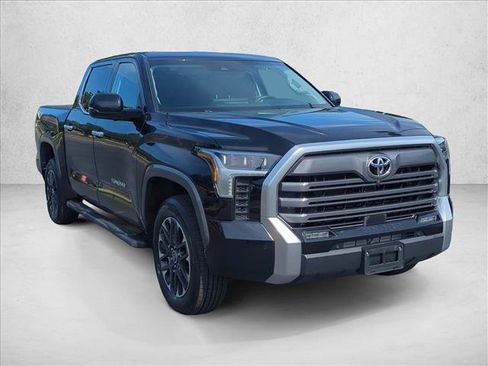 Used 2024 Toyota Tundra Limited AWD/4WD image 3