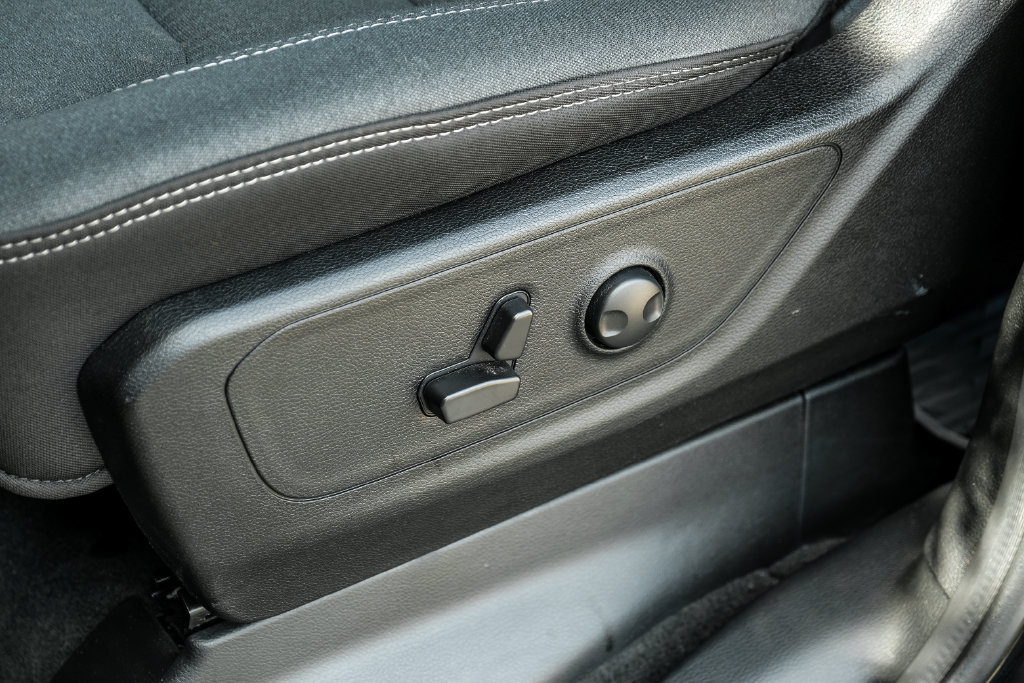 Used 2022 RAM 1500 Big Horn AWD/4WD image 46