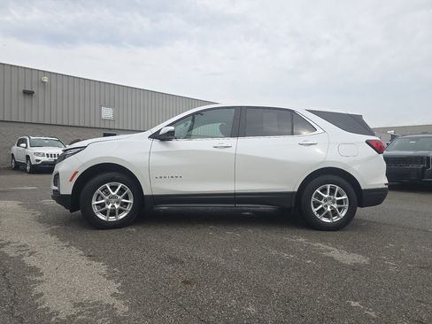 Used 2022 Chevrolet Equinox LT AWD/4WD image 14