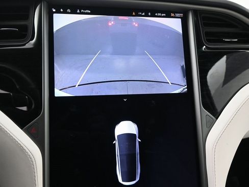 Used 2021 Tesla Model X Long Range image 10