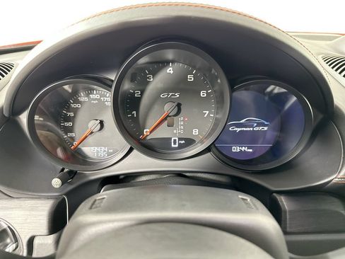 Used 2018 Porsche 718 Cayman S RWD image 11