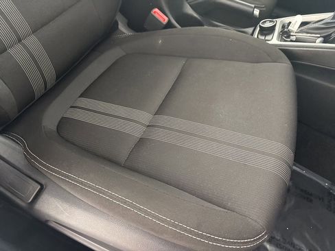 Used 2025 Hyundai Venue SEL FWD image 22