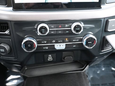 Used 2025 Ford F150 XLT w/ Equipment Group 301A Standard RWD image 17