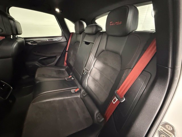 Used 2017 Porsche Macan Turbo AWD/4WD image 20