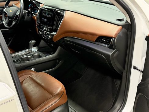Used 2018 Chevrolet Traverse High Country image 21