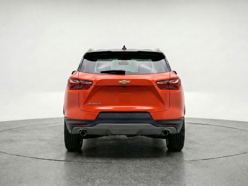 Used 2025 Chevrolet Blazer LT FWD image 7