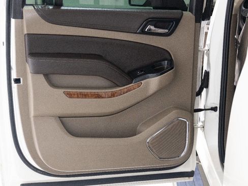 Used 2015 Chevrolet Suburban LTZ image 22