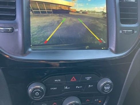 Used 2021 Chrysler 300 S image 6