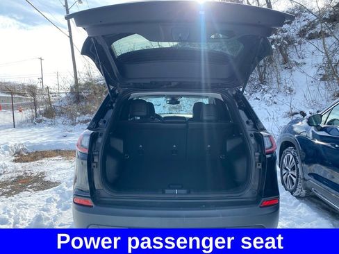 Used 2022 Jeep Cherokee Latitude Lux image 28