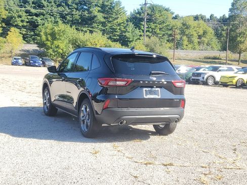 New 2026 Ford Escape ST-Line w/ Tech Pack #1 image 3