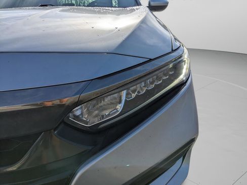 Used 2019 Honda Accord Sport image 10