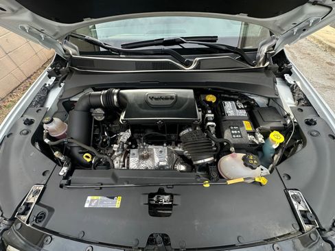 Used 2025 Jeep Compass Limited image 32