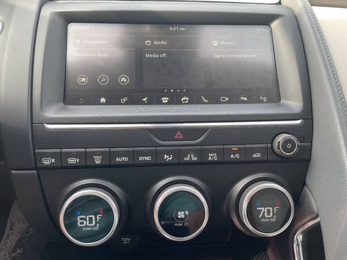 Used 2018 Jaguar E-PACE S AWD/4WD image 22