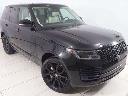 Used 2020 Land Rover Range Rover HSE image 18