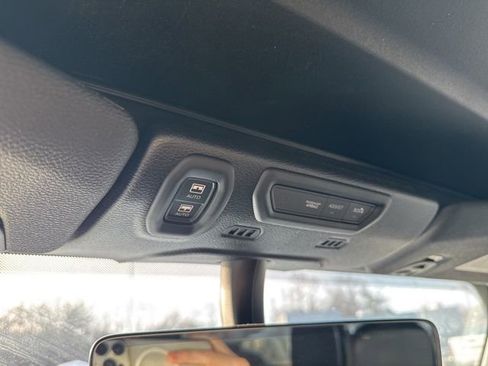 Used 2021 Jeep Wrangler Unlimited Sahara image 22