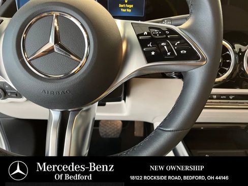 Used 2025 Mercedes-Benz GLA 250 4MATIC image 26