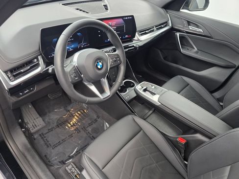 Used 2026 BMW X1 xDrive28i AWD/4WD image 9