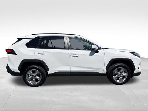Used 2024 Toyota RAV4 XLE FWD image 12