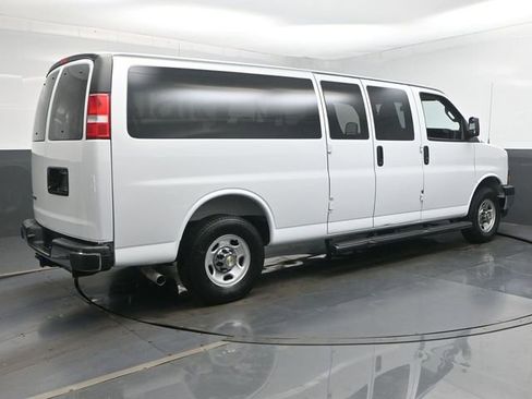 New 2025 Chevrolet Express 3500 LT w/ LT Preferred Equipment Group RWD image 30