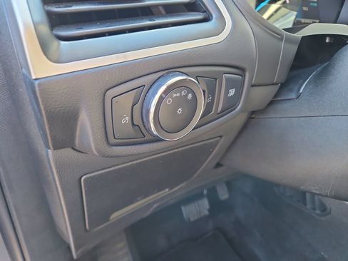 Used 2024 Ford Edge SEL AWD/4WD image 23