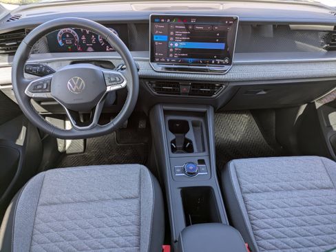 New 2026 Volkswagen Tiguan S image 15