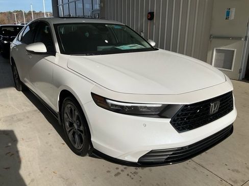 New 2025 Honda Accord EX-L image 28
