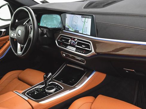 Used 2023 BMW X5 xDrive40i w/ Premium Package image 45