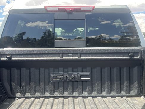 New 2026 GMC Sierra 1500 Denali w/ Technology Package AWD/4WD image 13