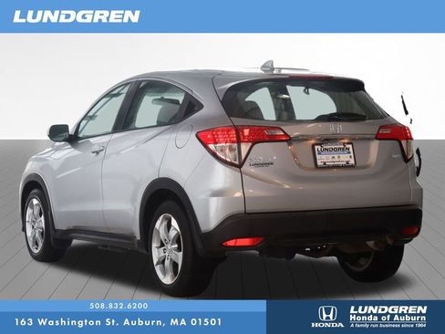 Used 2019 Honda HR-V LX image 4