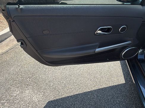 Used 2007 Chrysler Crossfire Limited RWD image 14