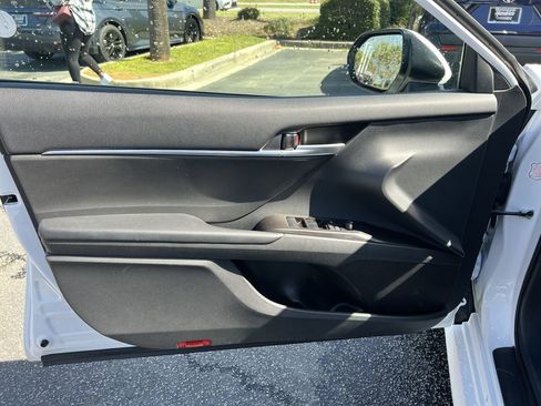 Used 2024 Toyota Camry LE image 14