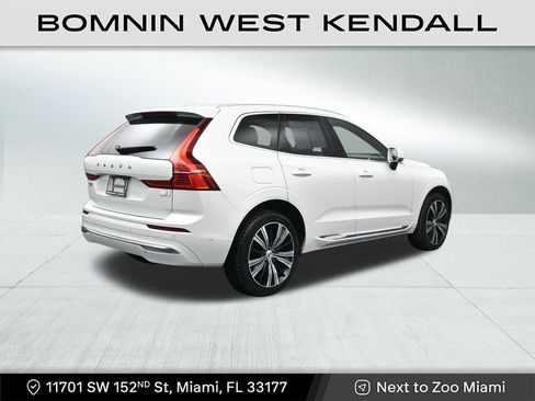 Used 2023 Volvo XC60 T8 Plus image 5