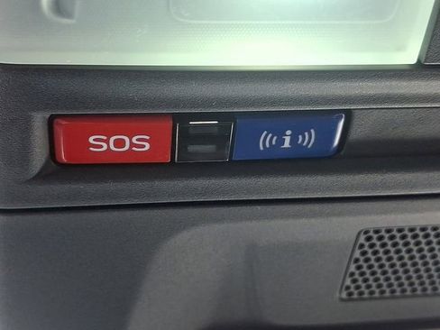 Used 2024 Subaru Crosstrek 2.5i Limited image 23