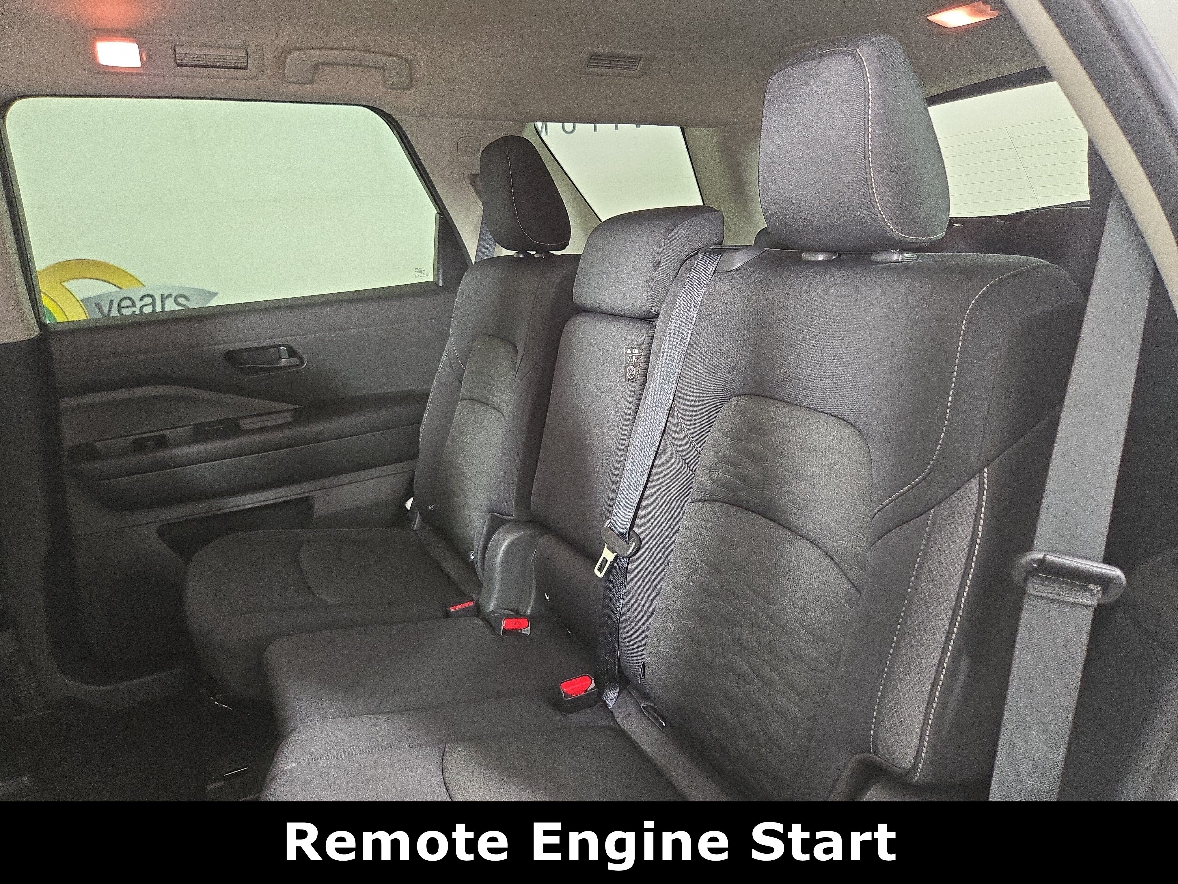Used 2024 Nissan Pathfinder SV AWD/4WD image 12