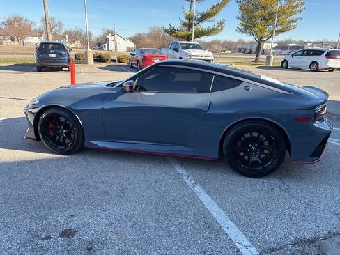 Used 2024 Nissan Z NISMO w/ Floor Mat Package image 16