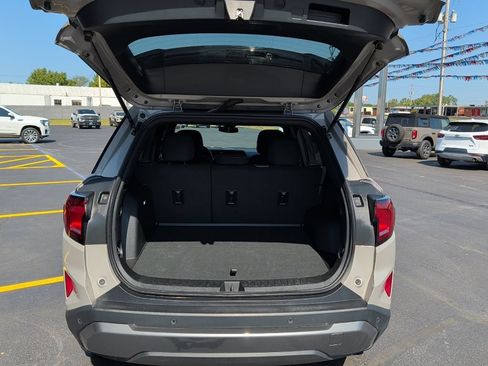 Used 2026 GMC Terrain Elevation FWD image 11