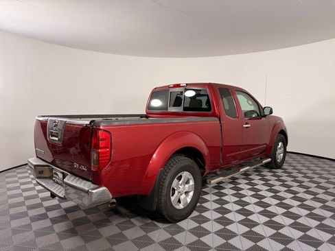 Used 2012 Nissan Frontier SV w/ SV Premium Utility Pkg AWD/4WD image 9