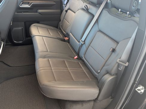 Used 2025 Chevrolet Silverado 2500 High Country w/ High Country Premium Package image 18