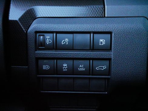 Certified 2025 Toyota 4Runner Limited image 27