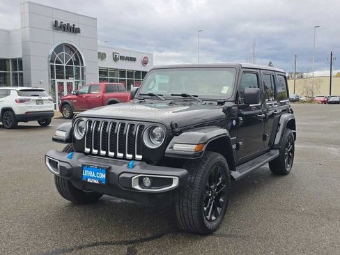 Used 2023 Jeep Wrangler Sahara w/ Cold Weather Group image 1