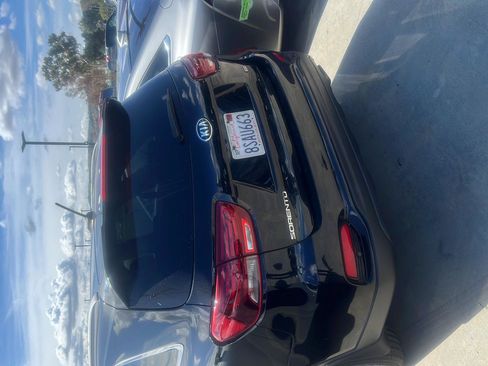 Used 2020 Kia Sorento LX w/ LX I4 Convenience Package FWD image 4
