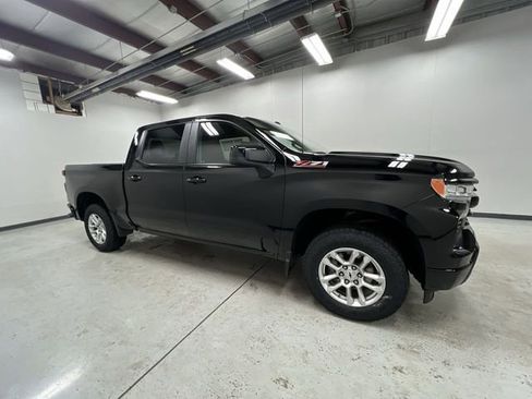 Certified 2022 Chevrolet Silverado 1500 RST w/ Z71 Off-Road Package image 9