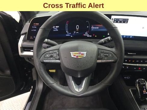 Used 2025 Cadillac XT4 Sport AWD/4WD image 11