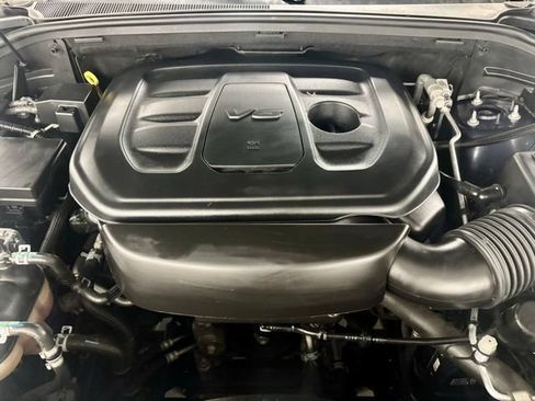 Used 2021 Jeep Grand Cherokee Limited w/ Luxury Group II RWD image 38