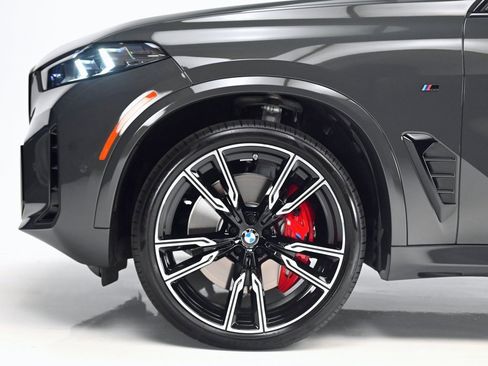 Used 2026 BMW X5 M60i image 33