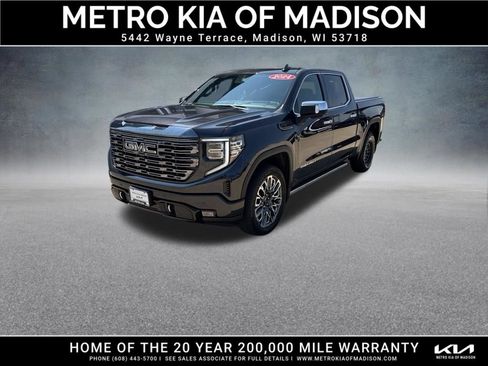 Used 2024 GMC Sierra 1500 Denali Ultimate AWD/4WD image 1