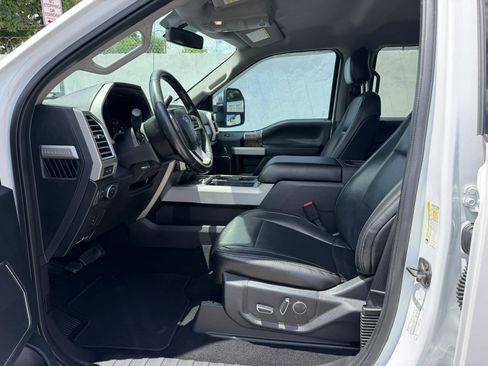 Used 2017 Ford F350 Lariat w/ Chrome Package AWD/4WD image 8