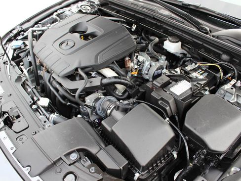 Used 2025 MAZDA MAZDA3 s FWD image 19