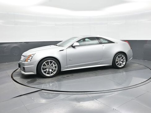 Used 2013 Cadillac CTS V image 1
